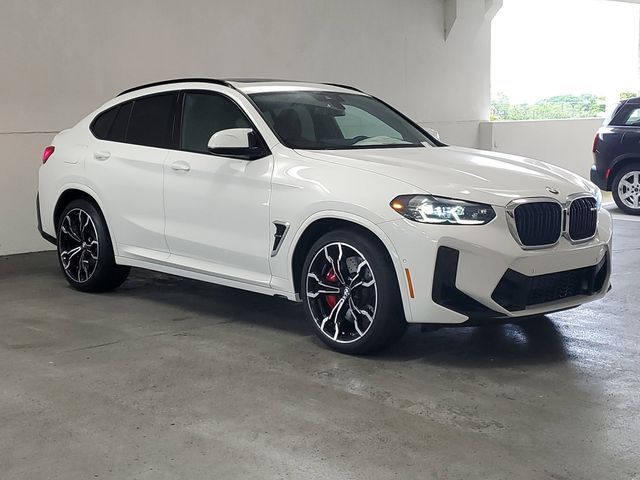 2025 BMW X4 M Base