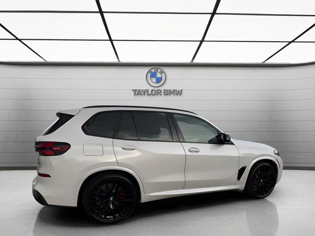 2025 BMW X5 M60i