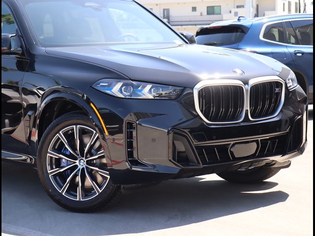 2025 BMW X5 M60i