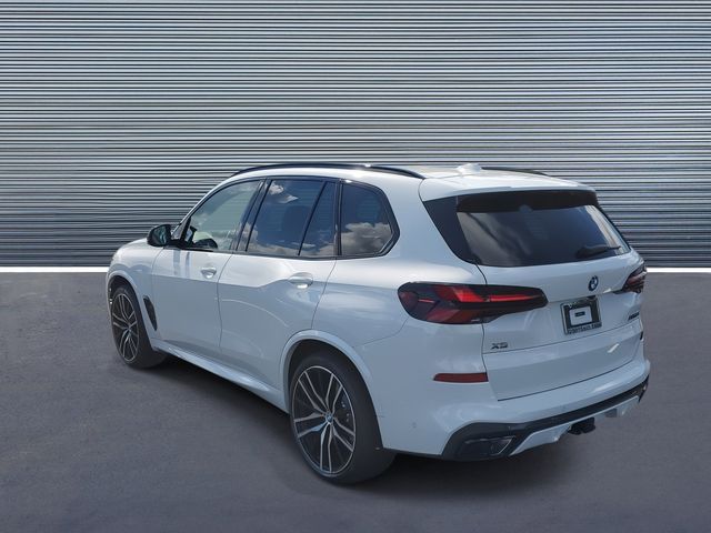 2025 BMW X5 M60i