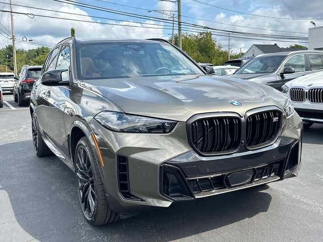 2025 BMW X5 M60i