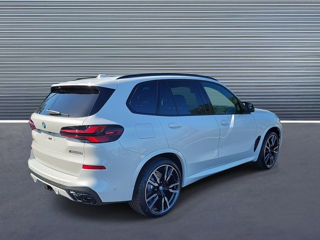 2025 BMW X5 M60i