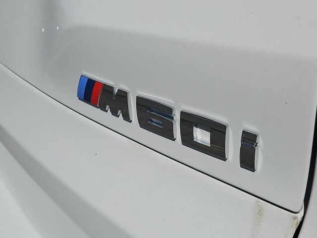 2025 BMW X5 M60i