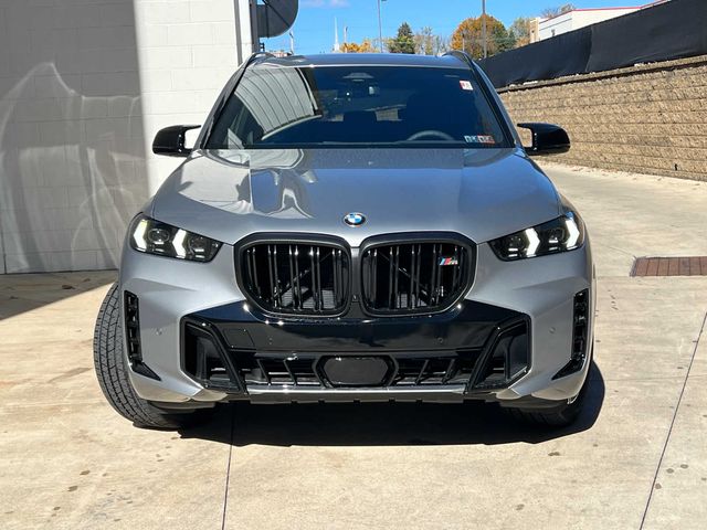 2025 BMW X5 M60i