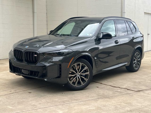 2025 BMW X5 M60i