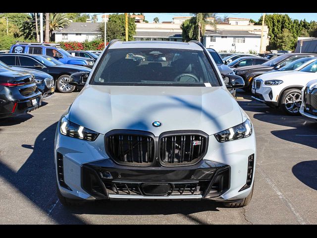 2025 BMW X5 M60i