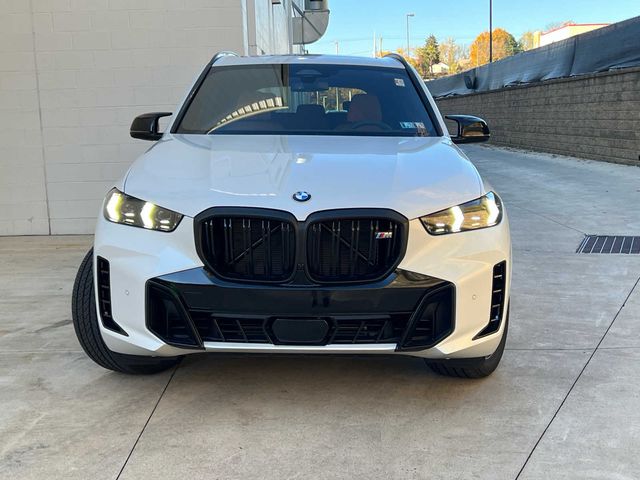 2025 BMW X5 M60i