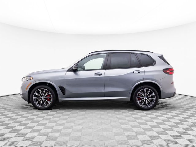 2025 BMW X5 M60i