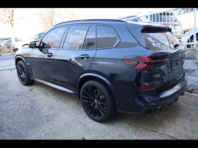 2025 BMW X5 M60i