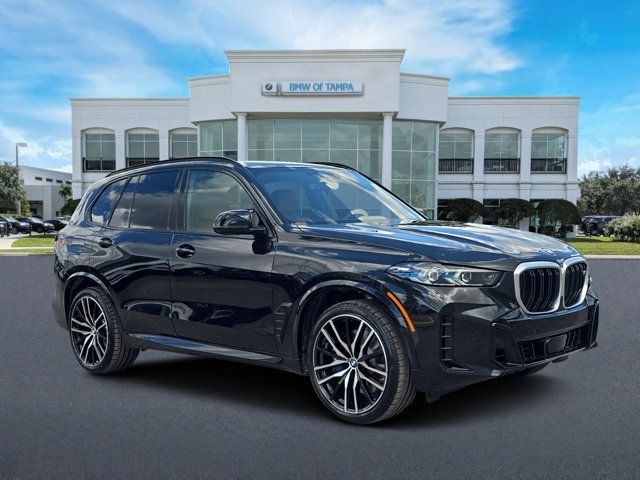 2025 BMW X5 M60i