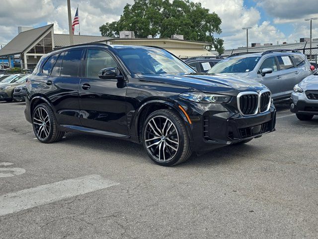 2025 BMW X5 M60i