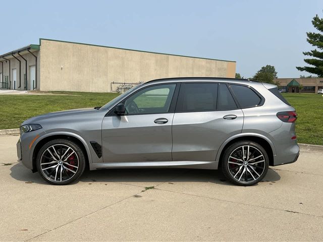 2025 BMW X5 M60i