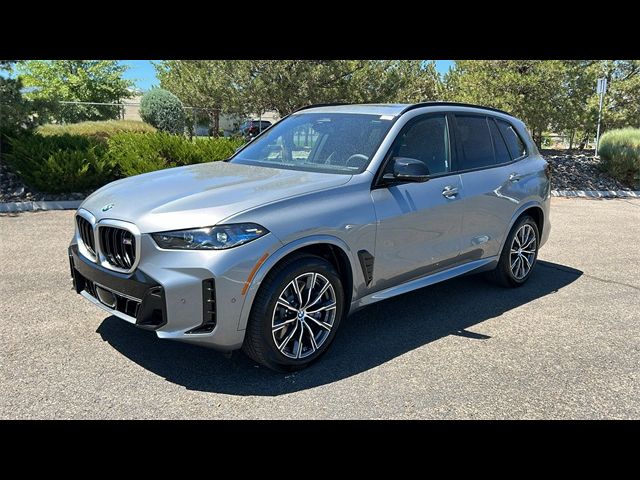 2025 BMW X5 M60i