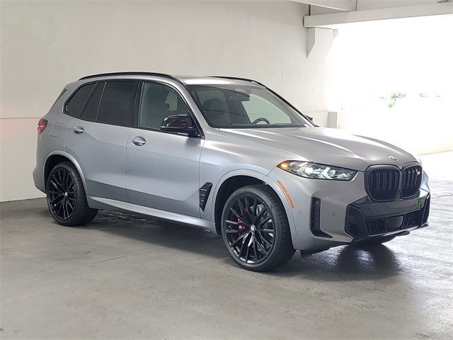 2025 BMW X5 M60i