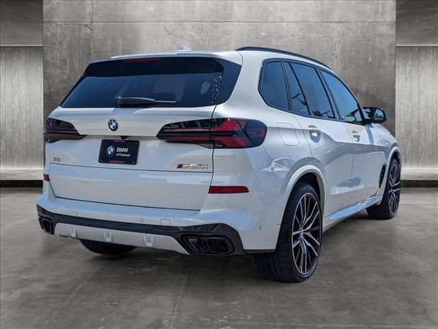 2025 BMW X5 M60i