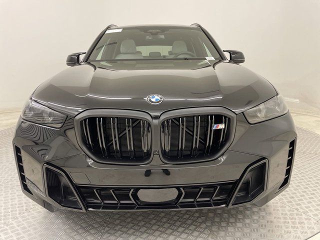 2025 BMW X5 M60i