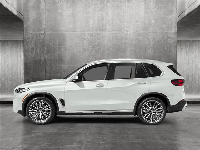 2025 BMW X5 M60i