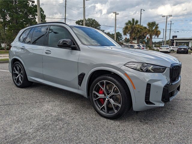 2025 BMW X5 M60i