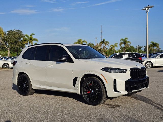 2025 BMW X5 M60i