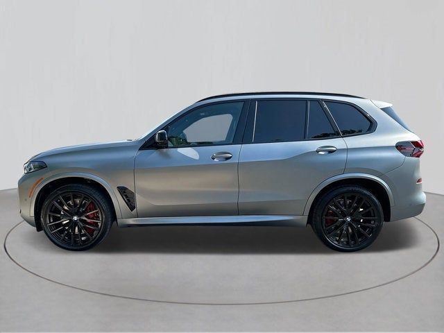 2025 BMW X5 M60i