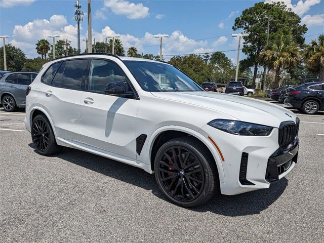 2025 BMW X5 M60i