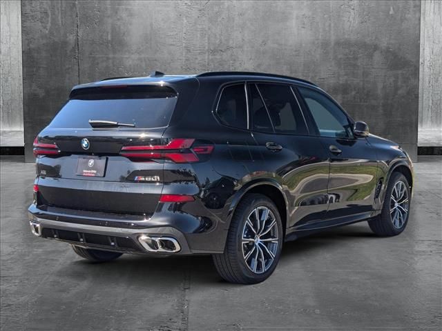 2025 BMW X5 M60i