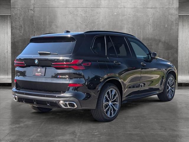 2025 BMW X5 M60i