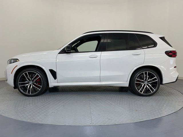 2025 BMW X5 M60i