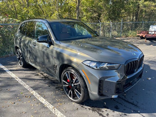 2025 BMW X5 M60i