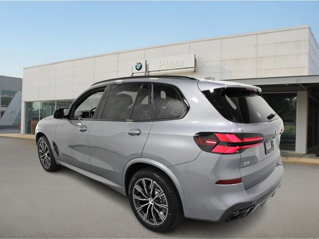 2025 BMW X5 M60i