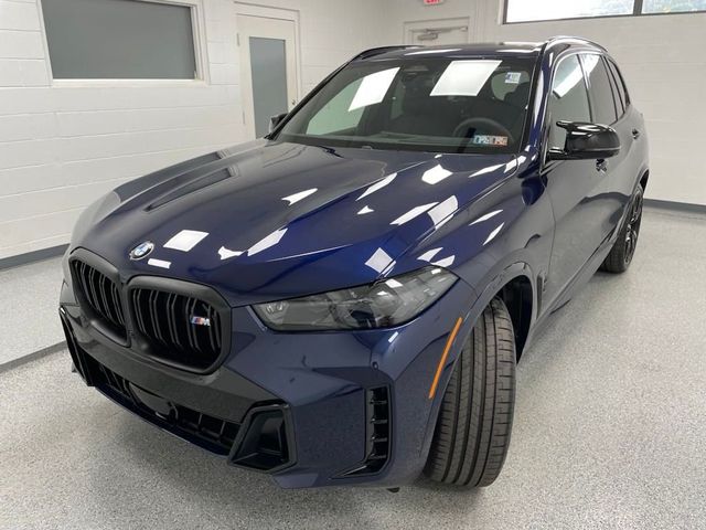 2025 BMW X5 M60i