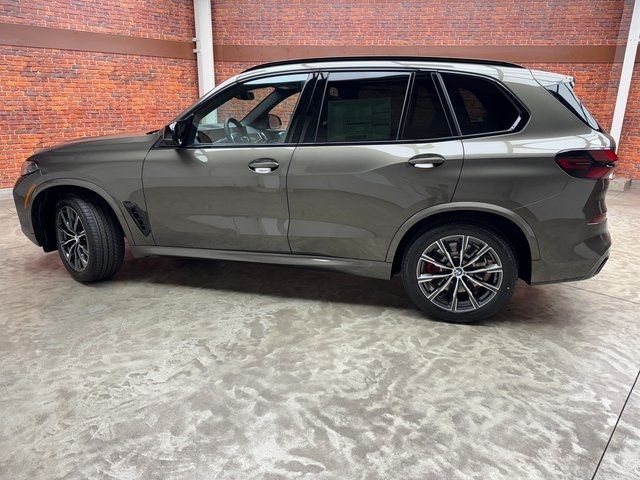 2025 BMW X5 M60i