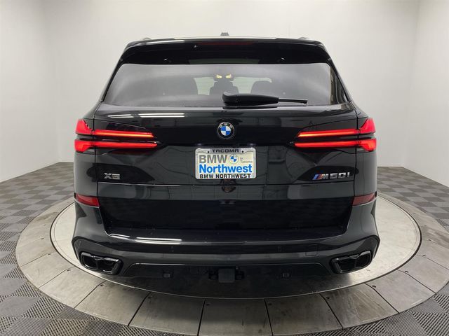 2025 BMW X5 M60i