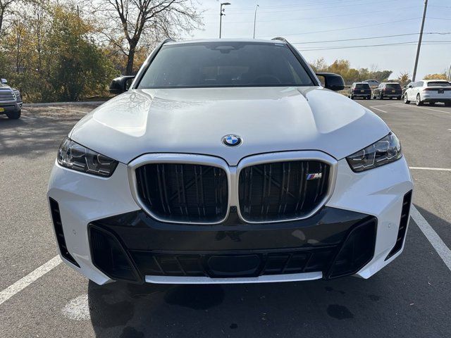 2025 BMW X5 M60i