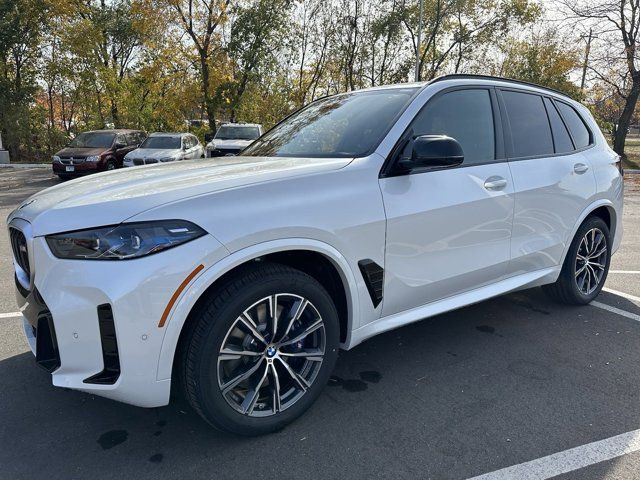 2025 BMW X5 M60i