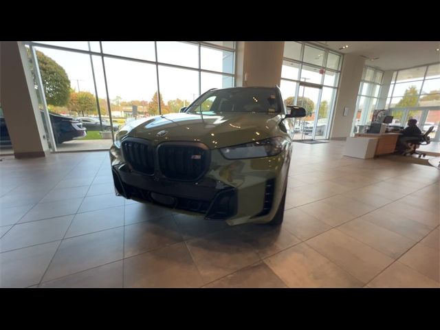 2025 BMW X5 M60i