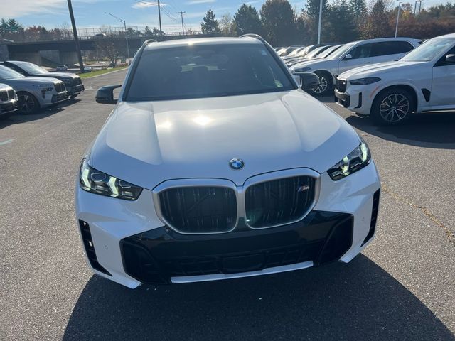 2025 BMW X5 M60i