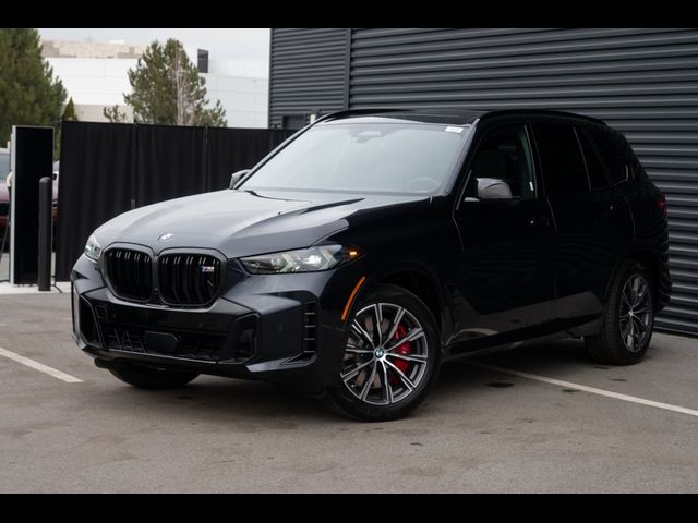 2025 BMW X5 M60i