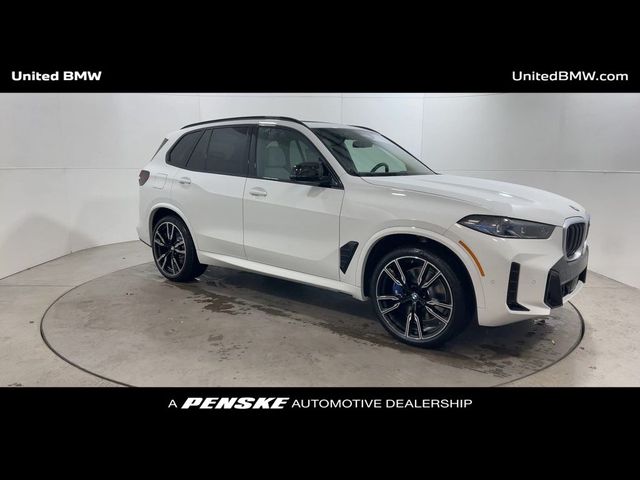 2025 BMW X5 M60i