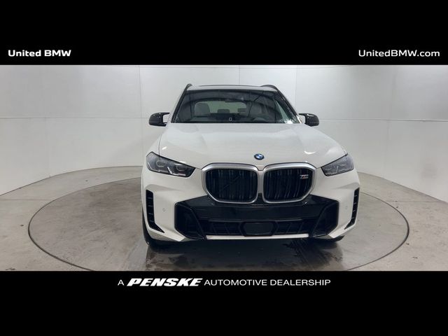 2025 BMW X5 M60i