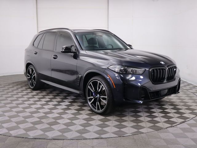 2025 BMW X5 M60i