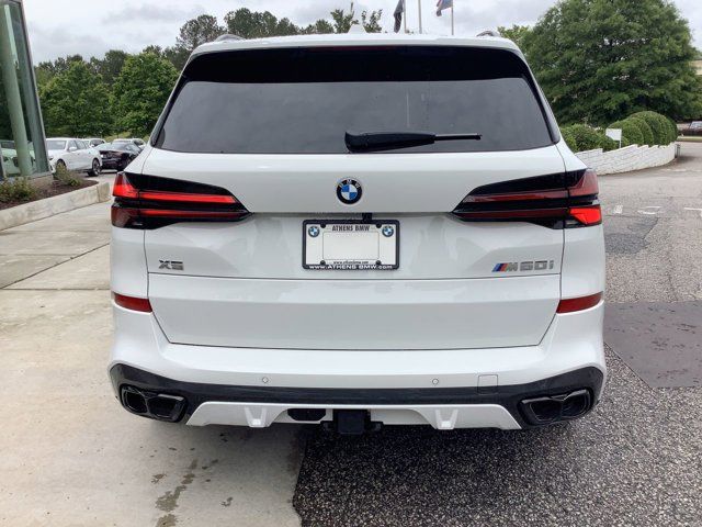 2025 BMW X5 M60i