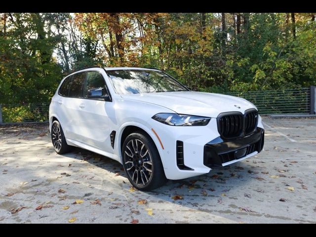 2025 BMW X5 M60i