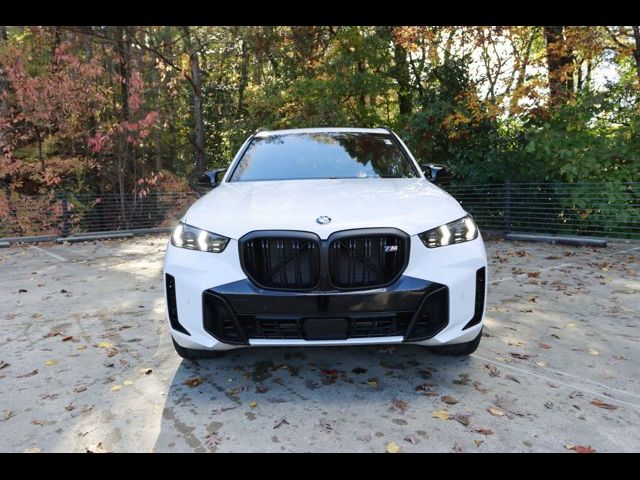 2025 BMW X5 M60i