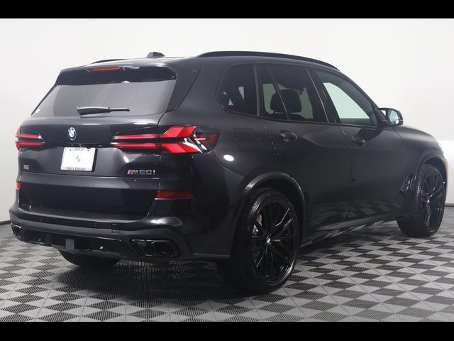 2025 BMW X5 M60i