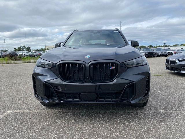 2025 BMW X5 M60i