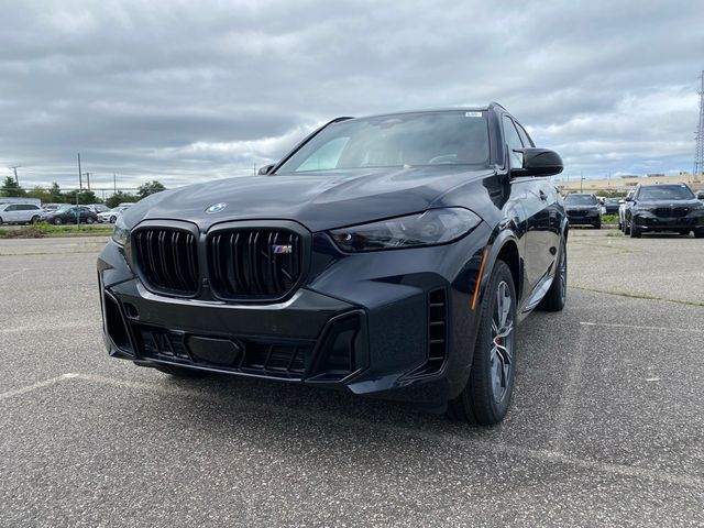 2025 BMW X5 M60i