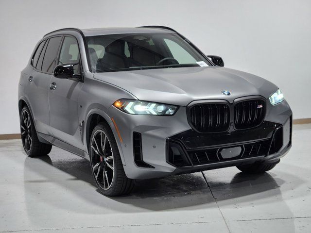 2025 BMW X5 M60i