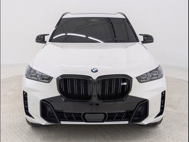 2025 BMW X5 M60i