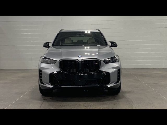 2025 BMW X5 M60i